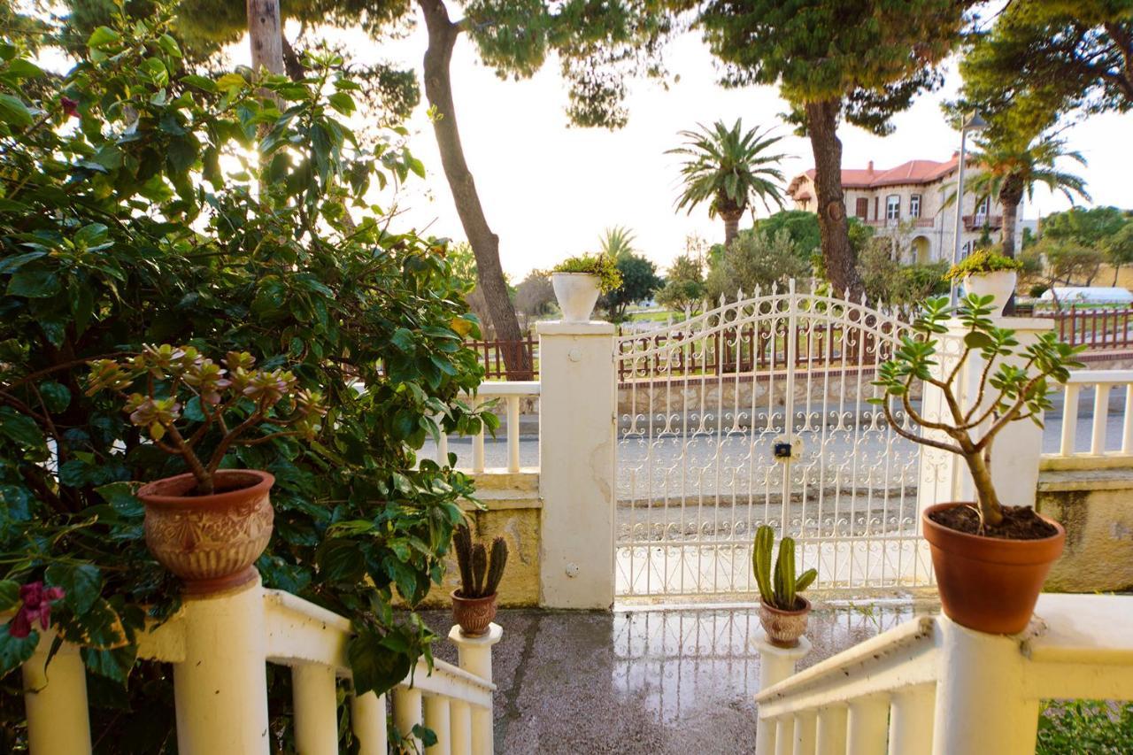 Appartement Jasmine Of Poseidonia à Posidhonía Extérieur photo