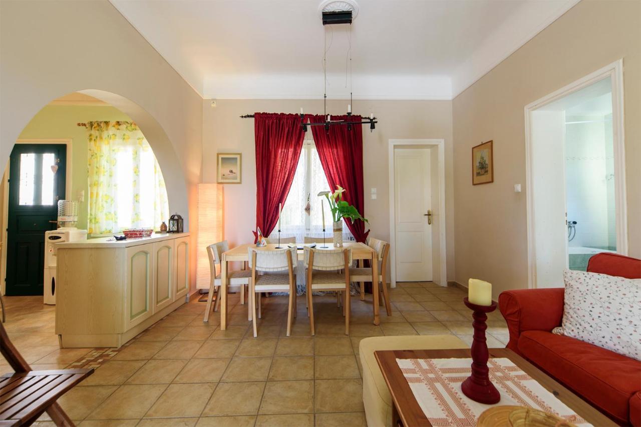 Appartement Jasmine Of Poseidonia à Posidhonía Extérieur photo