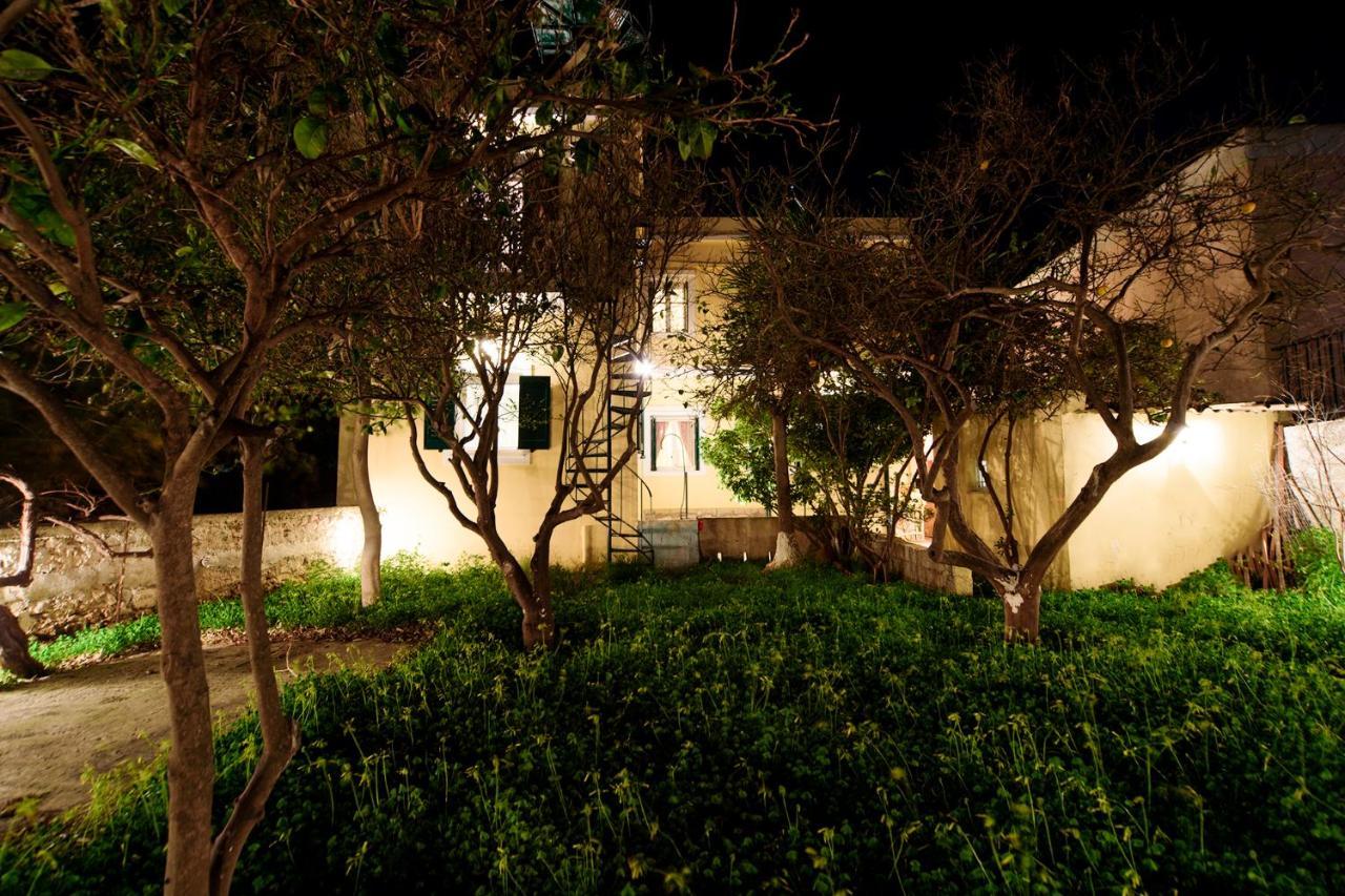 Appartement Jasmine Of Poseidonia à Posidhonía Extérieur photo