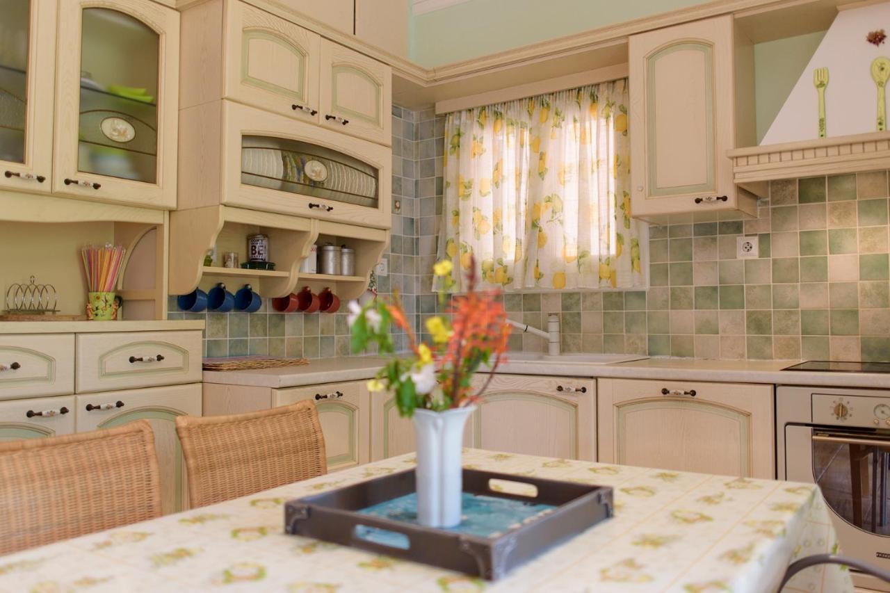 Appartement Jasmine Of Poseidonia à Posidhonía Extérieur photo