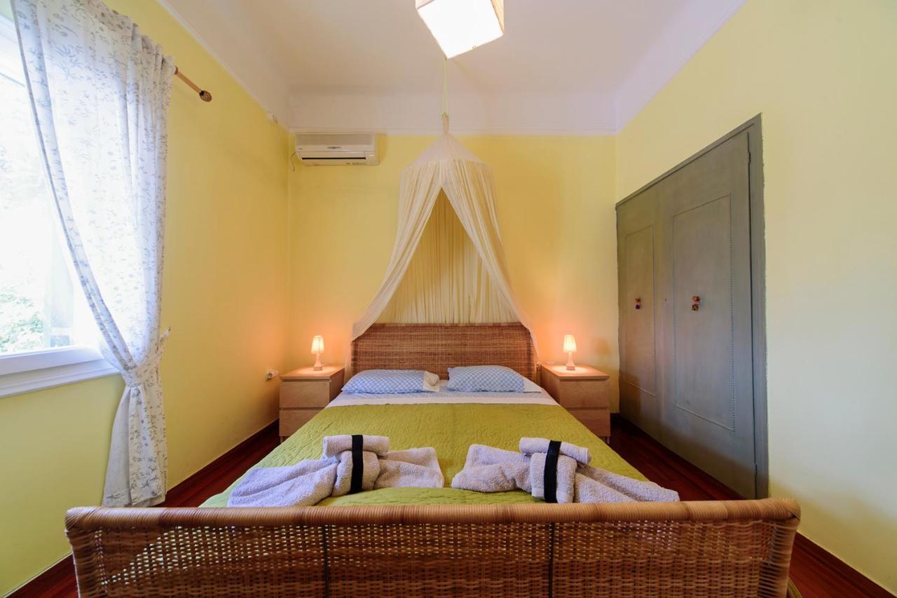 Appartement Jasmine Of Poseidonia à Posidhonía Extérieur photo